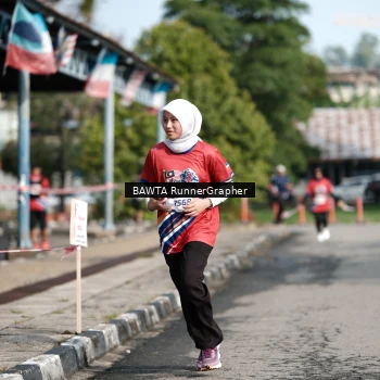 Runner Photo 5990946