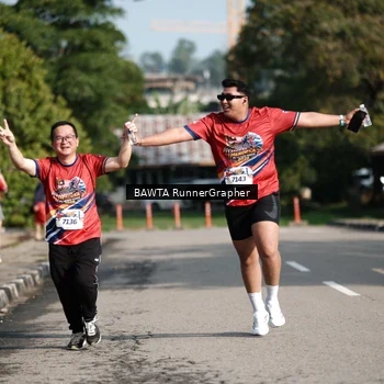 Runner Photo 5991000