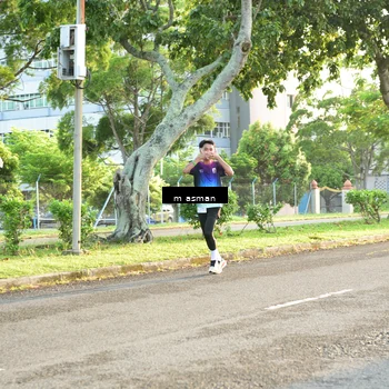 Runner Photo 5991042