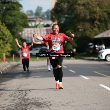 Runner Photo 5991066