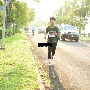 Runner Photo 5991092