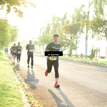 Runner Photo 5991115