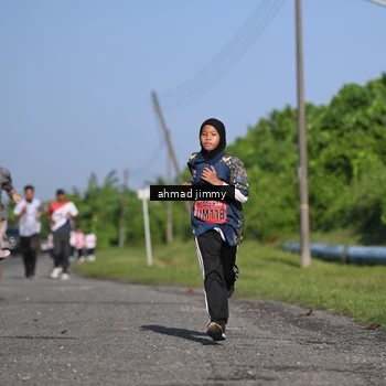 Runner Photo 5991140