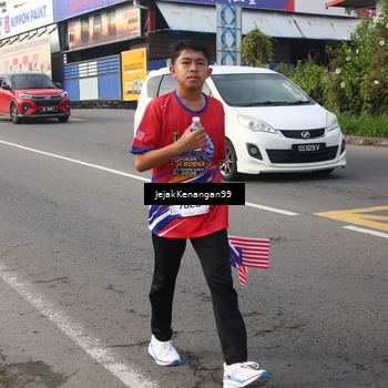 Runner Photo 5991178