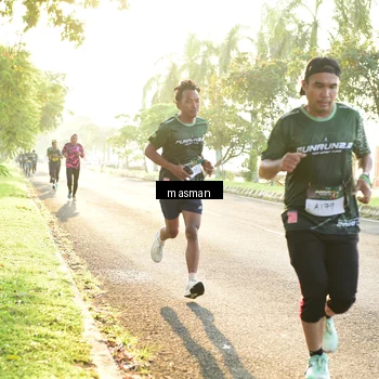 Runner Photo 5991248