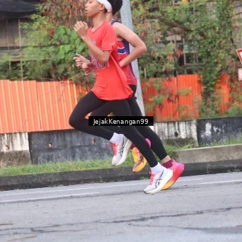 Runner Photo 5991540