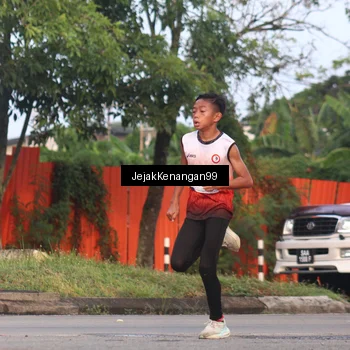 Runner Photo 5991561