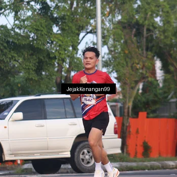 Runner Photo 5991565