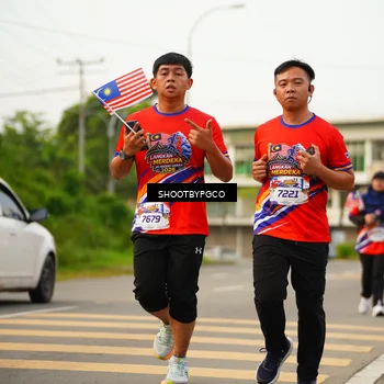 Runner Photo 5991613