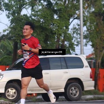 Runner Photo 5991615