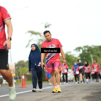 Runner Photo 5991683