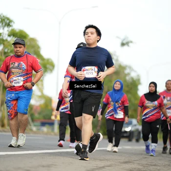 Runner Photo 5991696