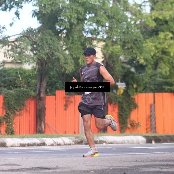 Runner Photo 5991704