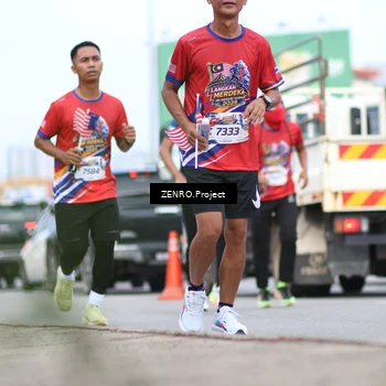 Runner Photo 5991976