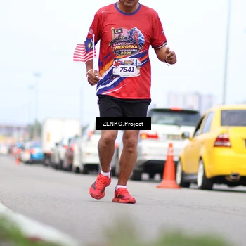 Runner Photo 5991999