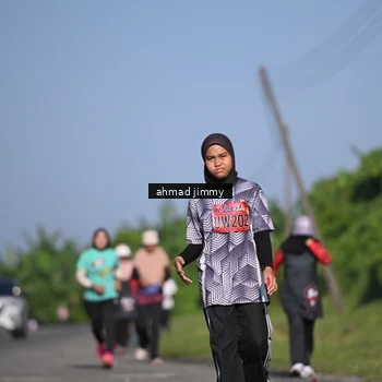 Runner Photo 5992210