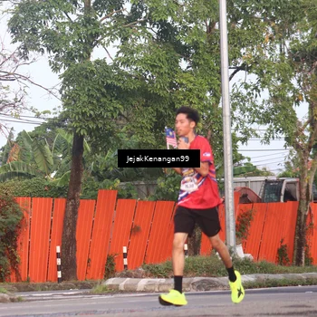 Runner Photo 5992310