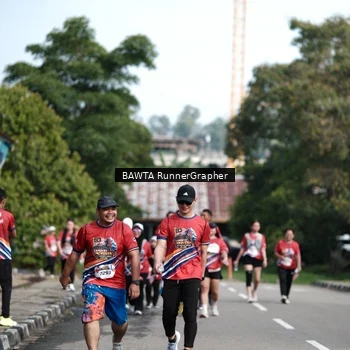 Runner Photo 5992331