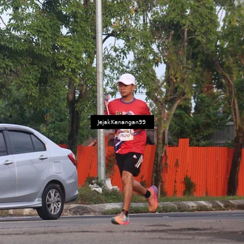 Runner Photo 5992366