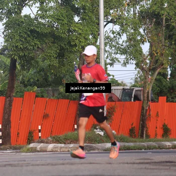 Runner Photo 5992374