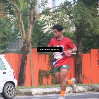 Runner Photo 5992471