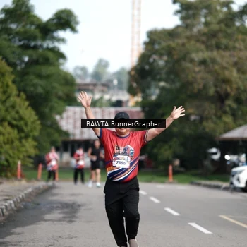Runner Photo 5992476