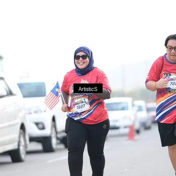 Runner Photo 5992536