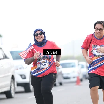 Runner Photo 5992753