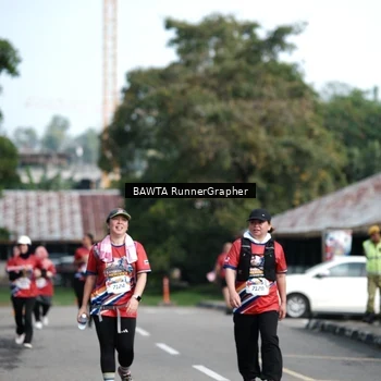 Runner Photo 5992772