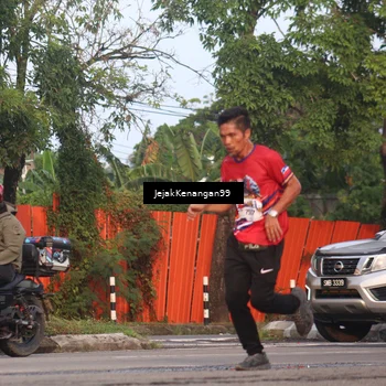 Runner Photo 5992778