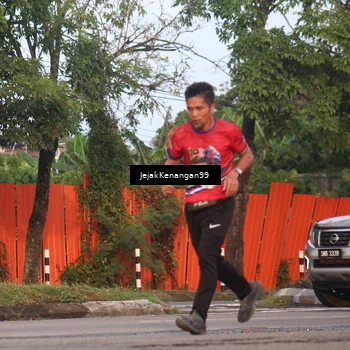 Runner Photo 5992807