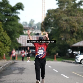 Runner Photo 5992849