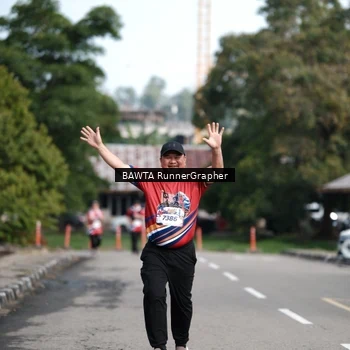 Runner Photo 5992886