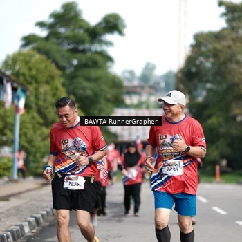 Runner Photo 5993115