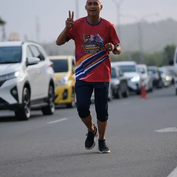 Runner Photo 5993138