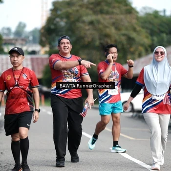 Runner Photo 5993315