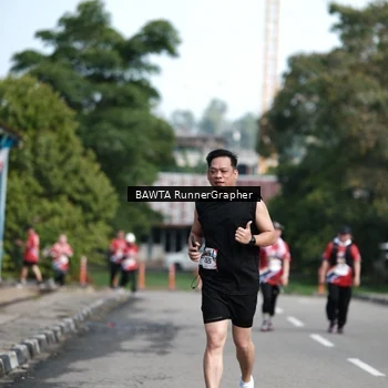 Runner Photo 5993334