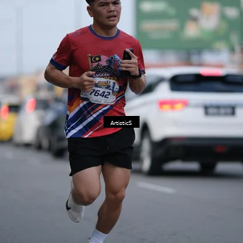 Runner Photo 5993365