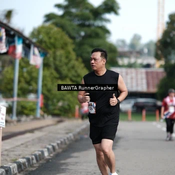 Runner Photo 5993387