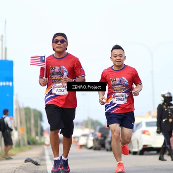 Runner Photo 5993425