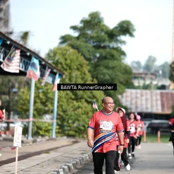 Runner Photo 5993516