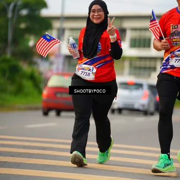 Runner Photo 5993535