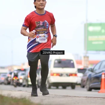 Runner Photo 5993546