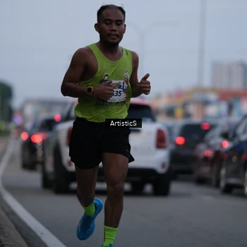 Runner Photo 5993570