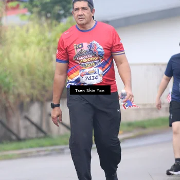 Runner Photo 5993645