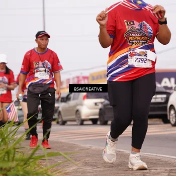 Runner Photo 5993663