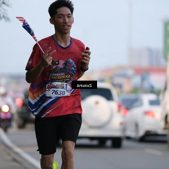 Runner Photo 5993675