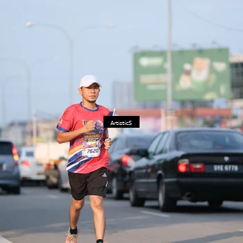 Runner Photo 5993680