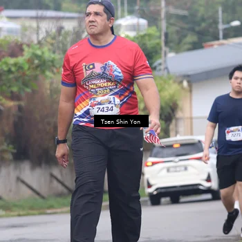 Runner Photo 5993697