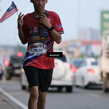 Runner Photo 5993713